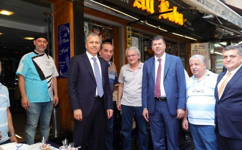 İstanbul Valisi, Kadıköy Kaymakamı ve Kadıköy Belediye Başkanından , Kadıköy Tarihi Çarşı’ya esnaf ziyareti
