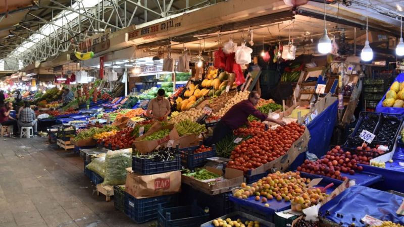Reuters: Gıda alışverişi Türkler için ağır bir yüke dönüştü