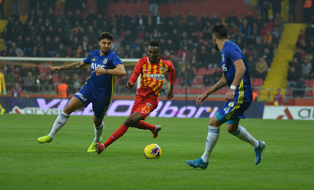 Fenerbahçe, deplasmanda Kayserispor’a 1-0 mağlup oldu