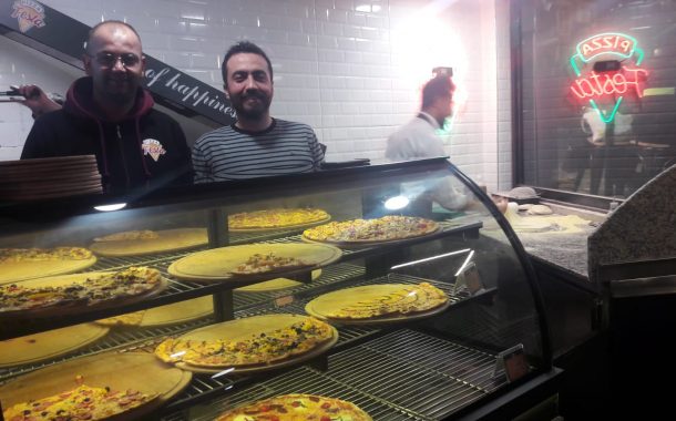 Festa Pizza,. ve üç üniversitelinin marka yaratma girişimi