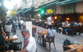Kadıköy Tarihi Çarşı’da esnafın yüzünü güldüren yoğunluk