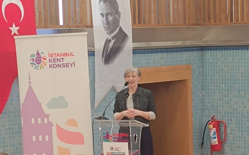 İstanbul Kent Konseyi’nin 3. seçimli genel kurulunda Tülin Hadi yeniden başkan seçildi