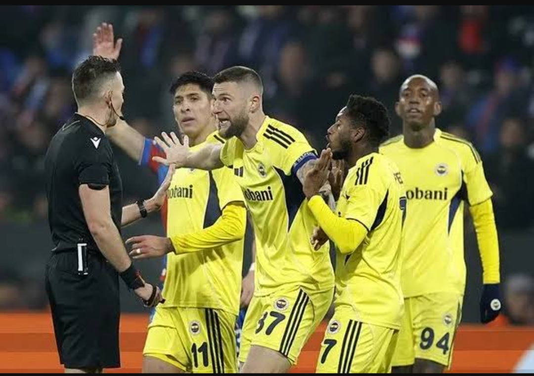 Fenerbahçe , Viktoria Plzen maçı hakemi için UEFA ‘ya başvuruda bulundu