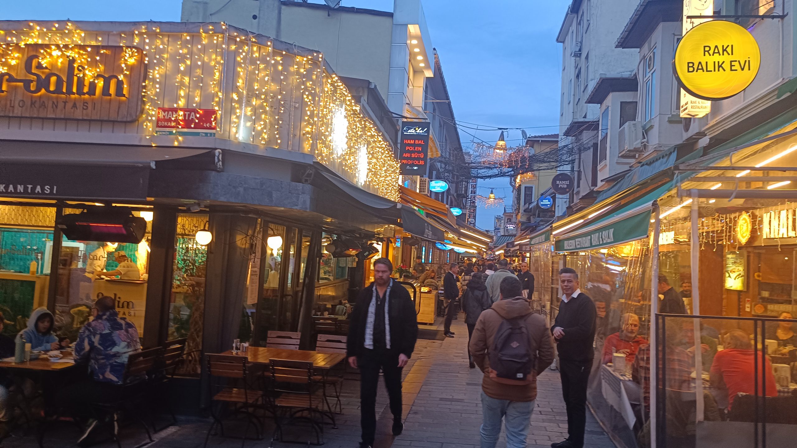 Kadıköy Tarihi Çarşı’da yeni yılın ilk pazar günü