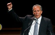 Amerikalı ekonomist Peter Schiff’ten yeni bir krize doğru gidiyoruz uyarısı