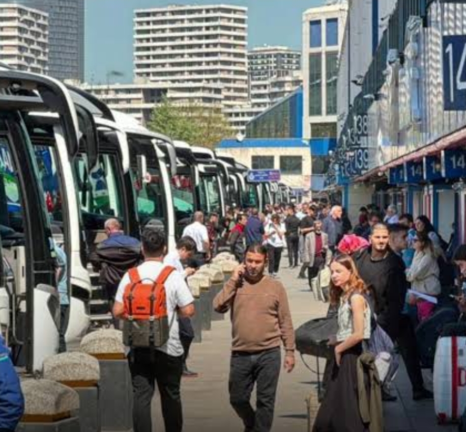 Uzun bayram tatili öncesi bilet fiyatlarında büyük artış