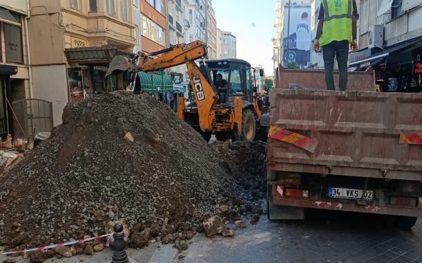 Moda Caddesi’nde kazı ve tamir çalışması tamamlandı